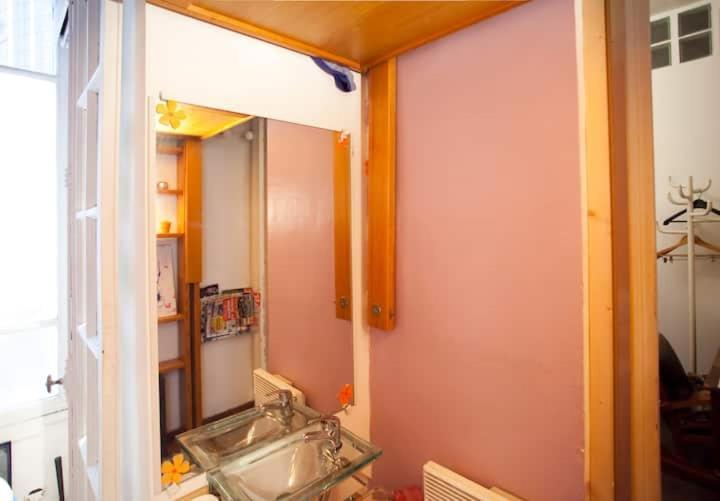 Bien Situe Bed & Breakfast Paris Exterior foto