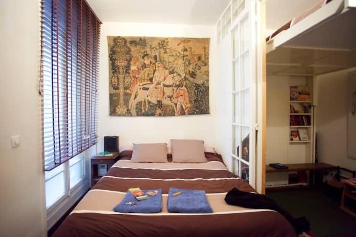 Bien Situe Bed & Breakfast Paris Exterior foto